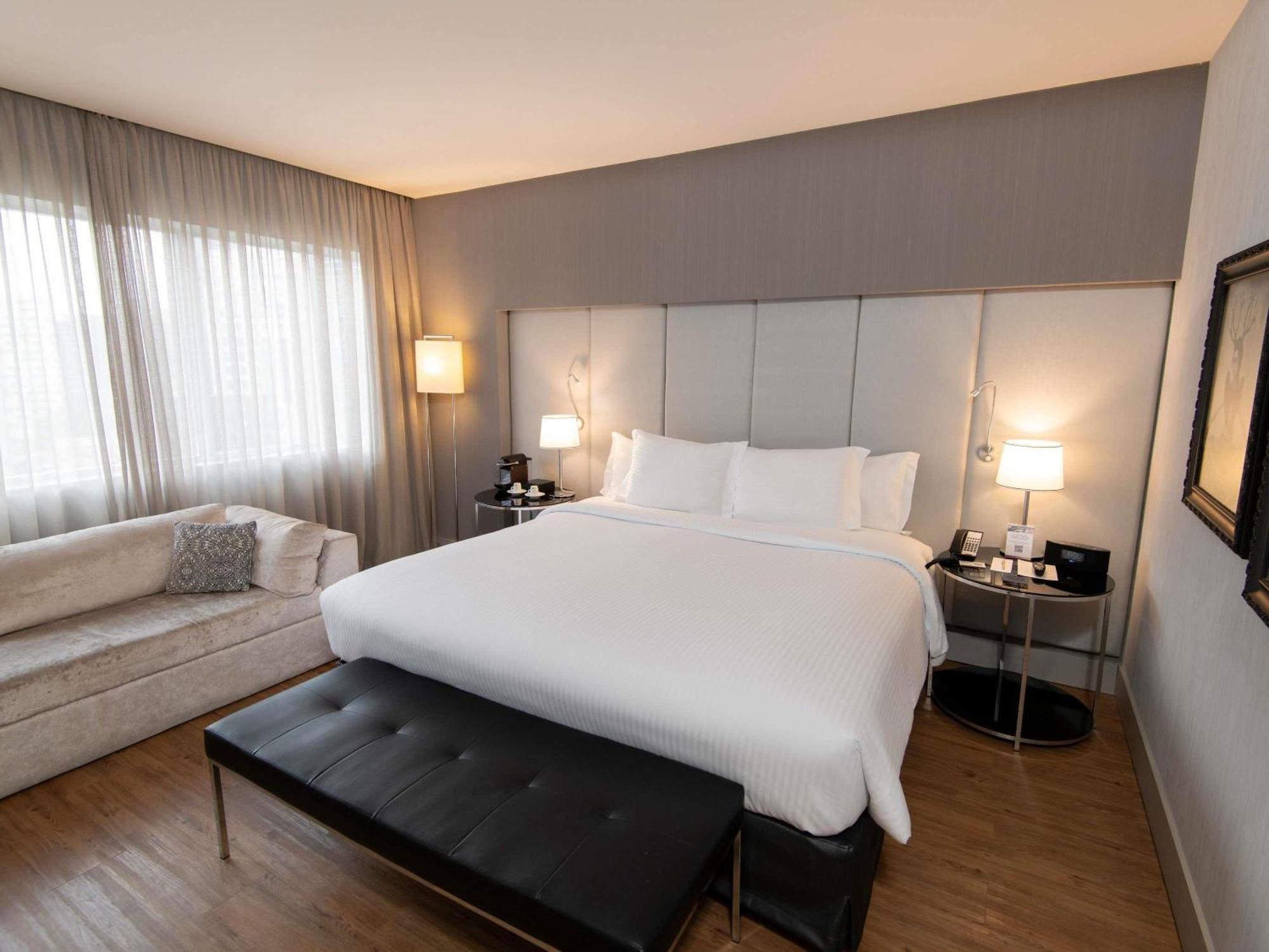 Pullman Olimpia Hotel 5*